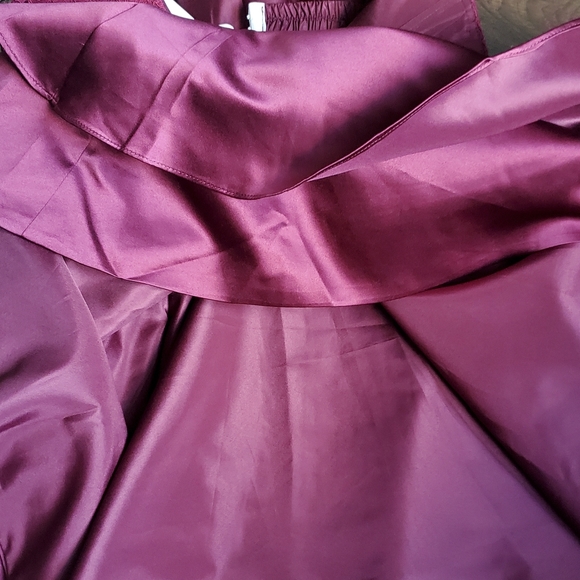 NWT Make an Offer! Burgundy Tiered Dress - Picture 6 of 7